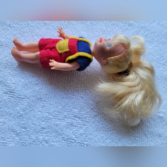 Barbie's Little  Sister Kelly - Picture 9 of 11